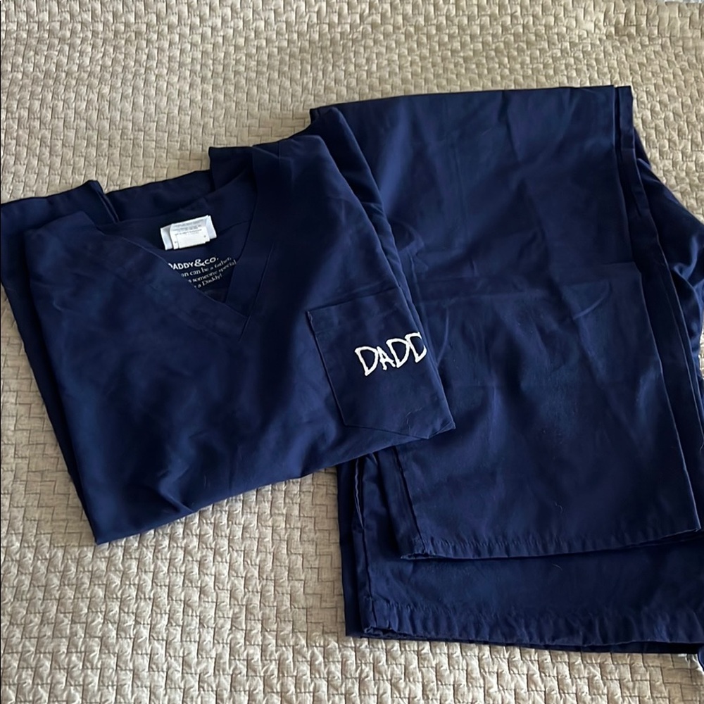 Men’s Daddy scrubs. Size XL